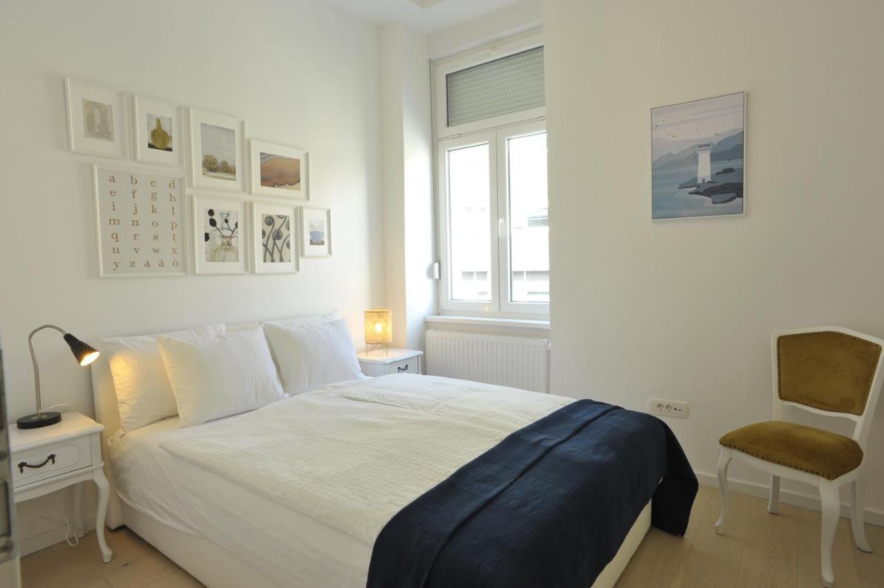 Apartment Calliope Zagreb Extérieur photo